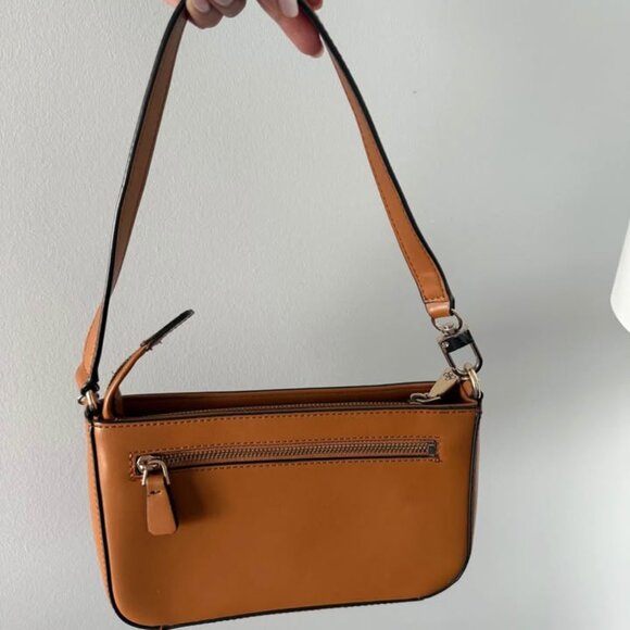 Sac Guess - Picture 2 of 2